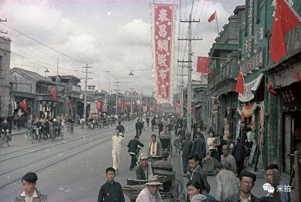 传奇摄影师，1000张罕见照片，记录70年前的中国